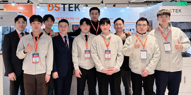 Stealing the Spotlight at Debut | DSTEK Claims Top Enterprise Award at AW2026, Accelerating Global Strategy